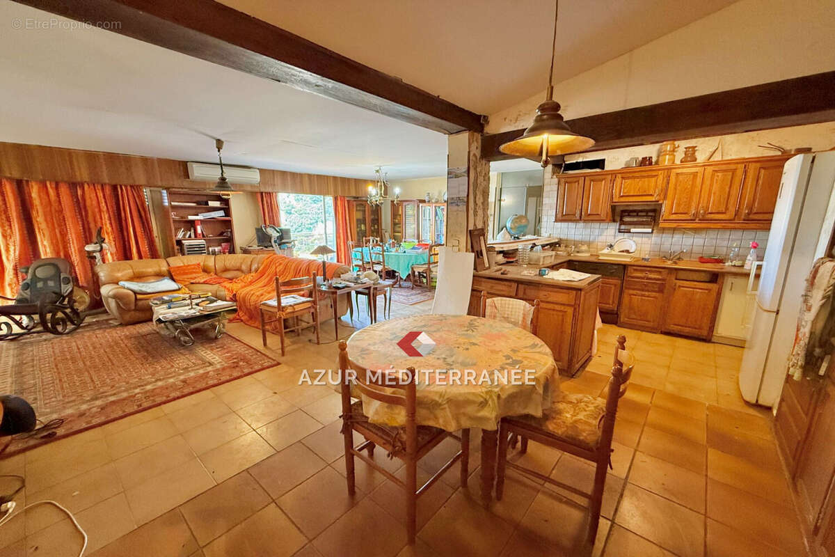 Maison à VILLEFRANCHE-SUR-MER