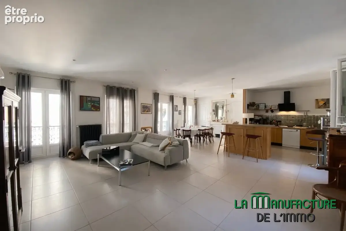 Appartement à SAINT-ETIENNE