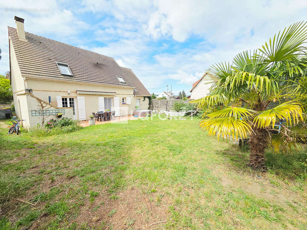 Maison à PORCHEVILLE