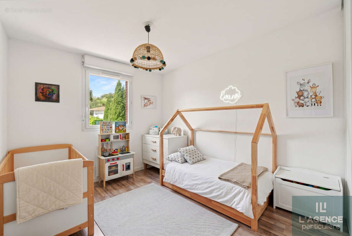 Appartement à POMPERTUZAT