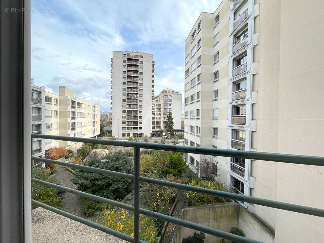 Appartement à NOGENT-SUR-MARNE