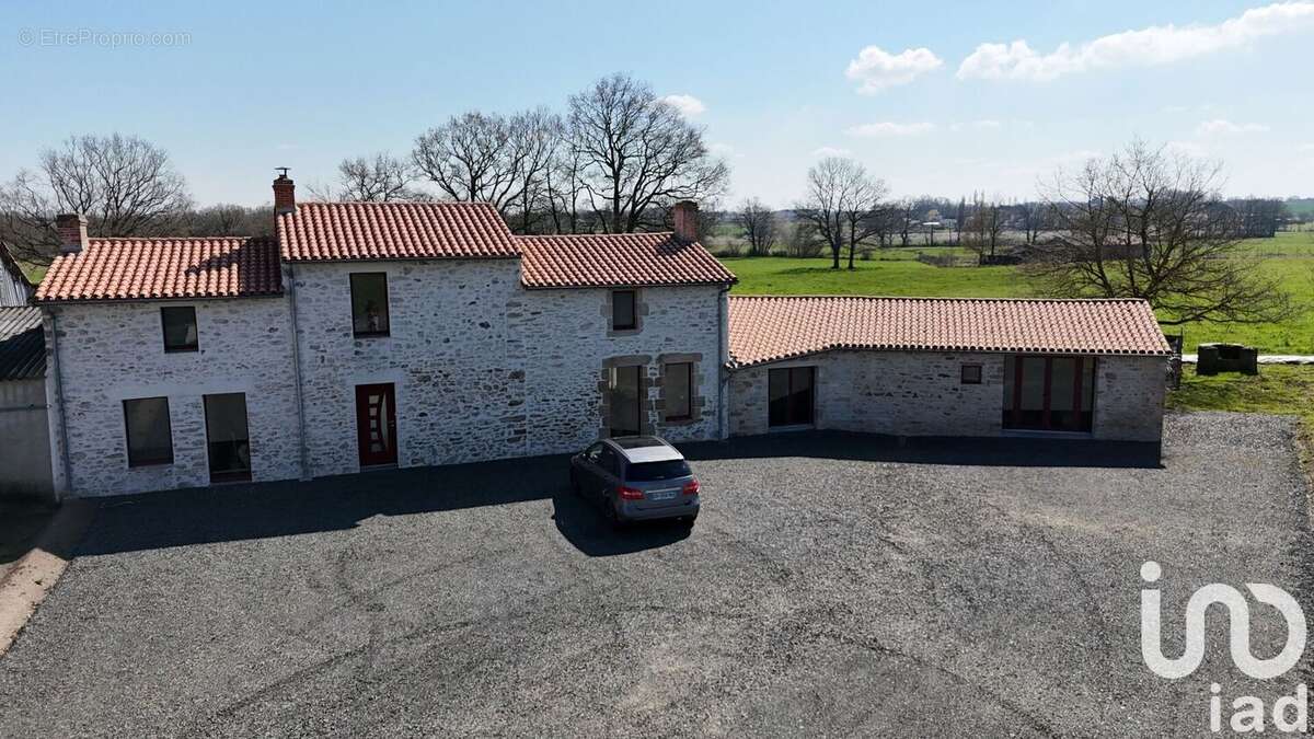 Photo 5 - Maison à AIGREFEUILLE-SUR-MAINE