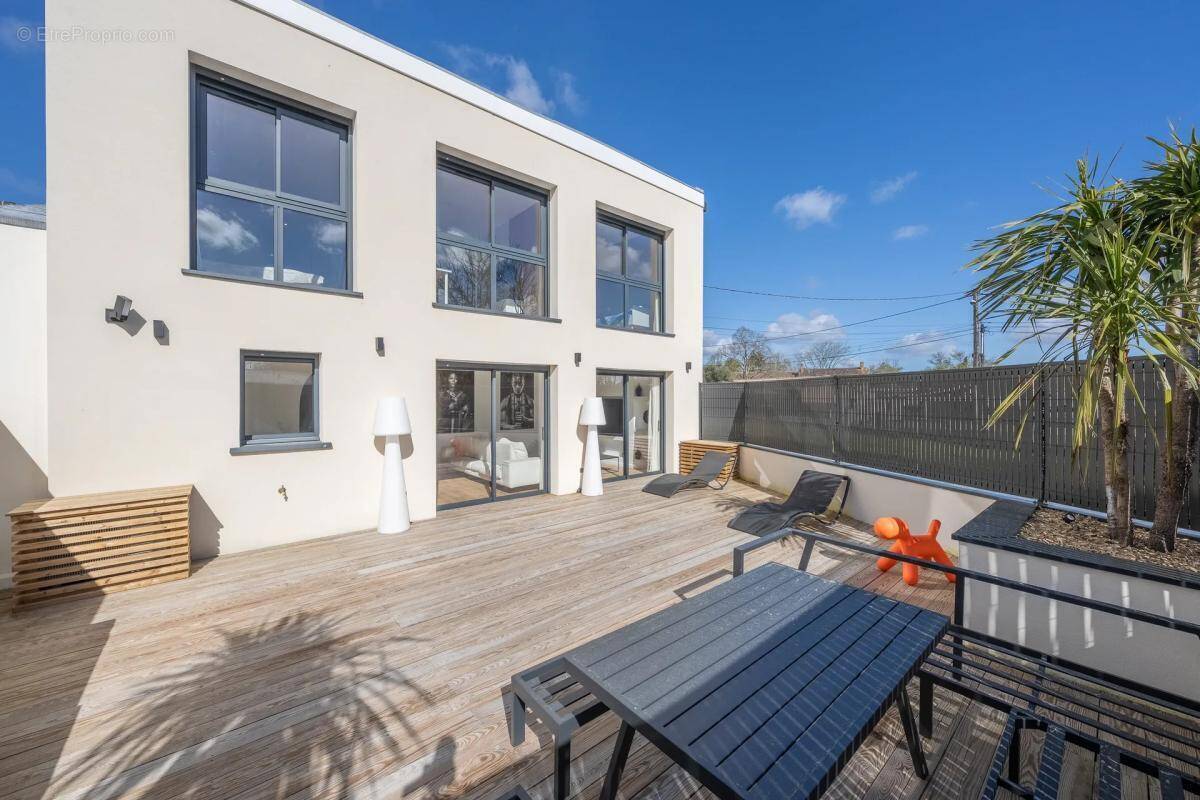 Maison à LISTRAC-MEDOC