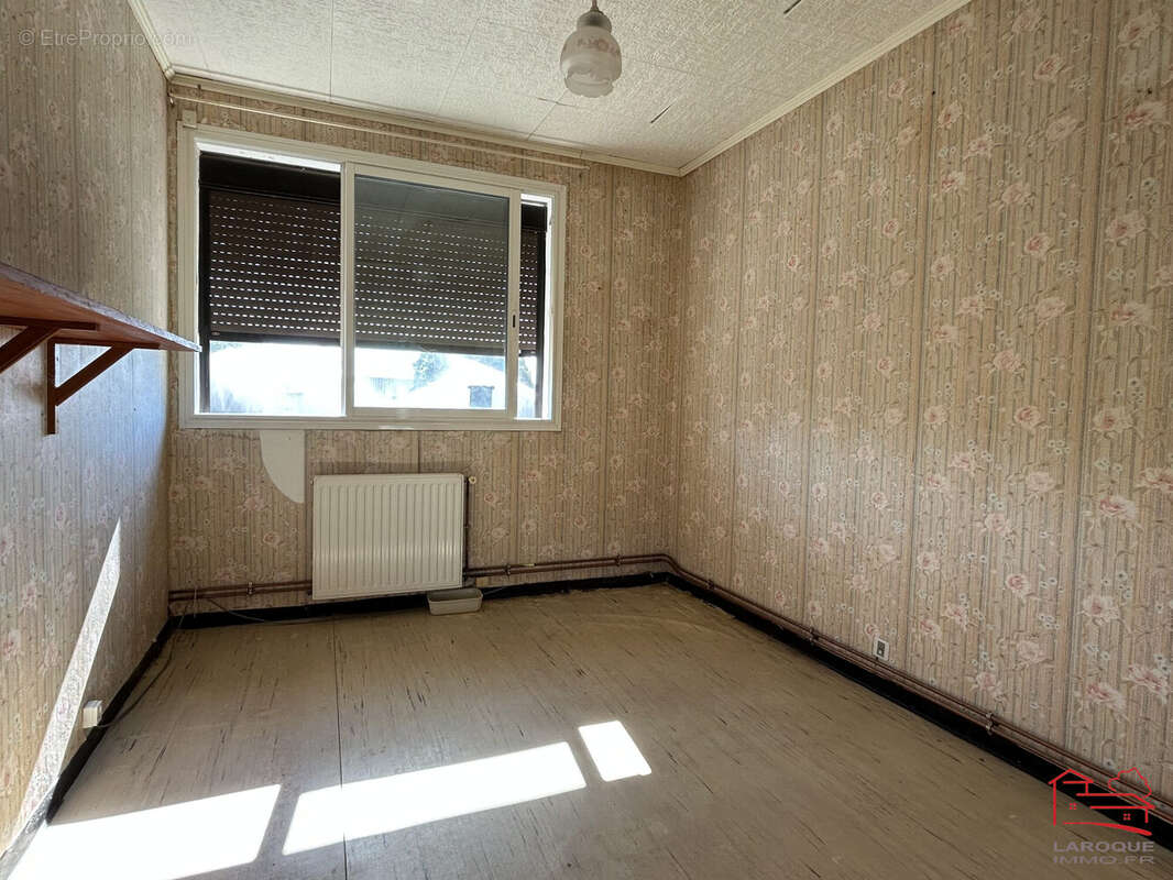 Maison 93 m² à Cauzac  - photo 5