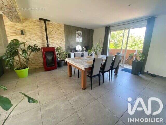 Maison 191 m² à Breteil  - photo 3