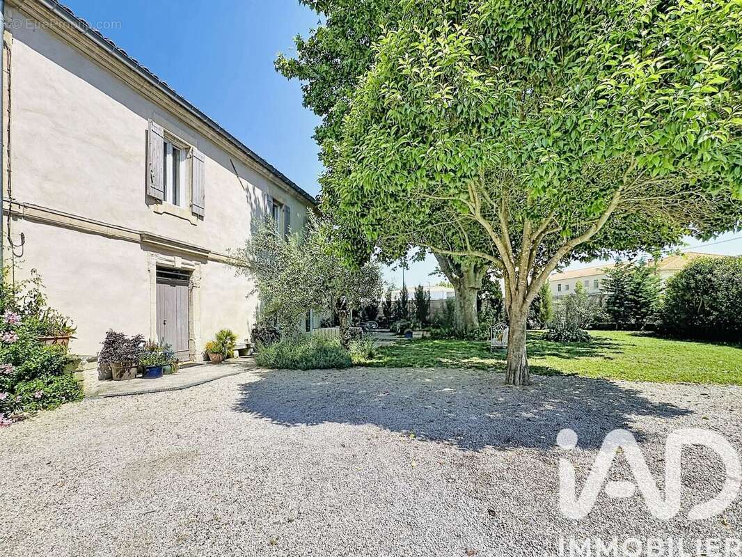 Photo 2 - Maison à CABANNES