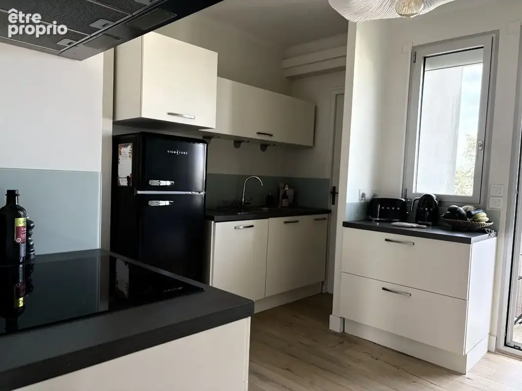 Appartement traversant 86,70 m² rénové avec goût au 6e et dernier étage avec balcons, parking et cave dans résidence de standing - photo 8