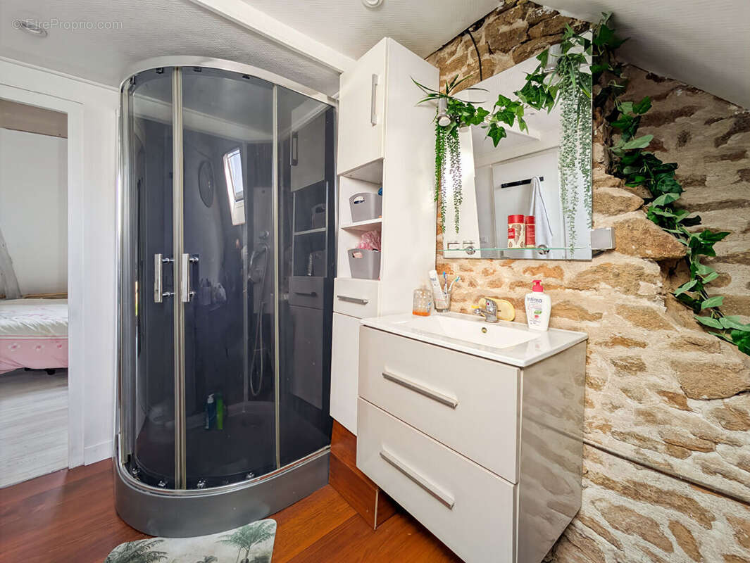 Maison à vendre - MEILLAC campagne - 2 chambres -  225 000 HAI - photo 13
