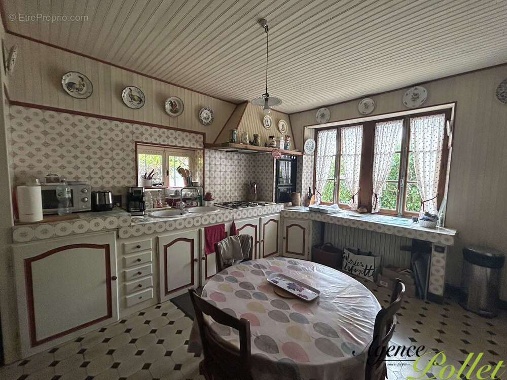 Maison à POILLY-LEZ-GIEN