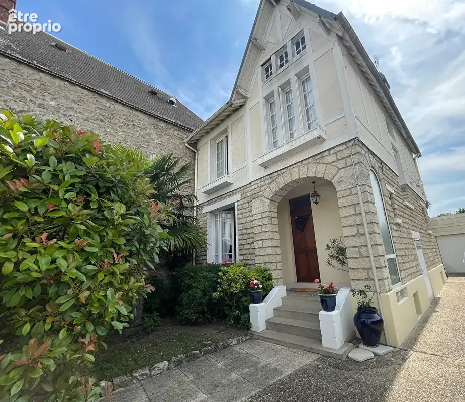 Maison à MANTES-LA-JOLIE