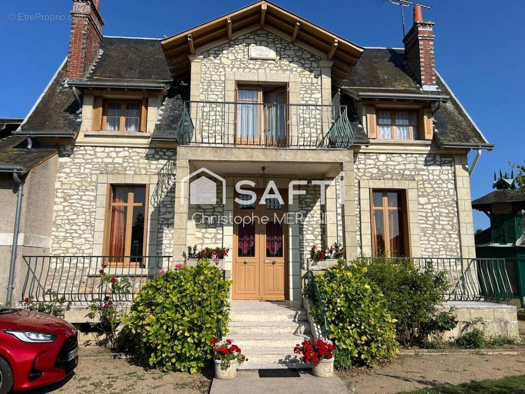 Photo 1 - Maison à PORT-DE-PILES