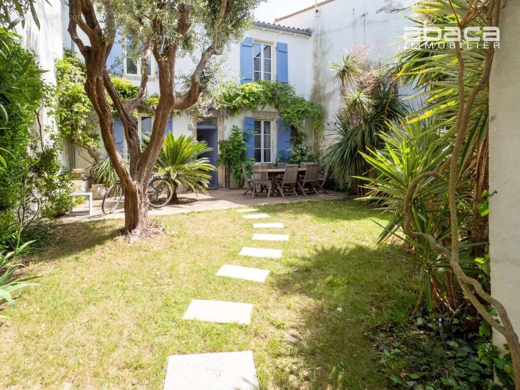 Maison à SAINTE-MARIE-DE-RE