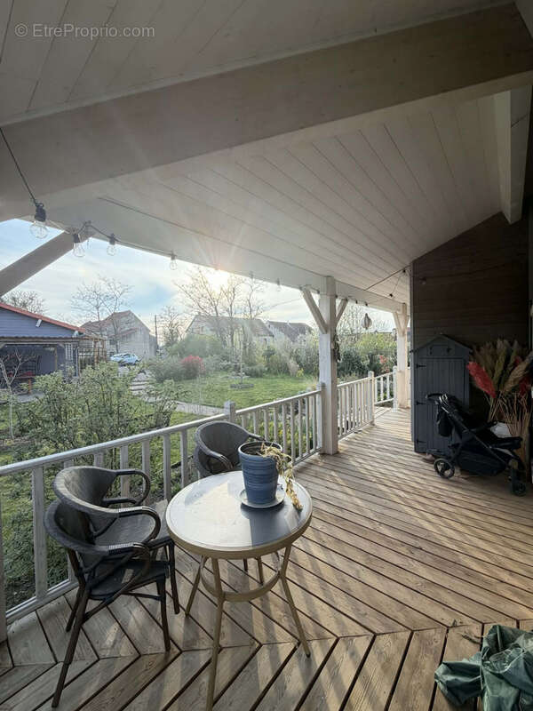 Maison à SAINT-AGOULIN