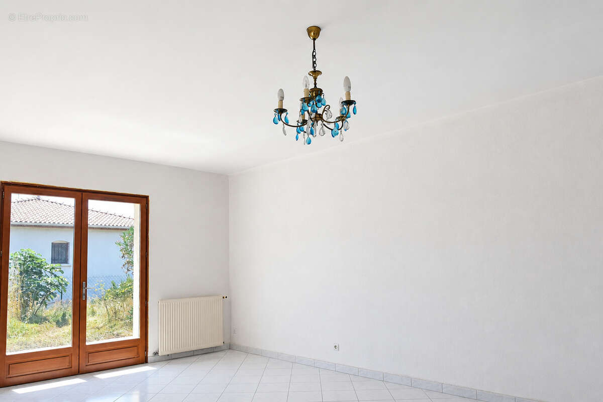 A VENDRE MAISON T4 86 m2 habitables 420 m2 de terrain - photo 4