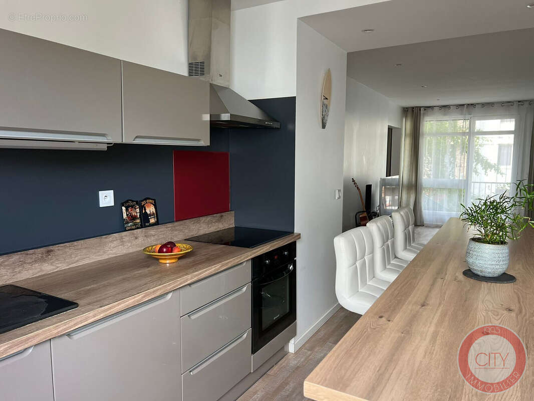 Appartement à BORDEAUX