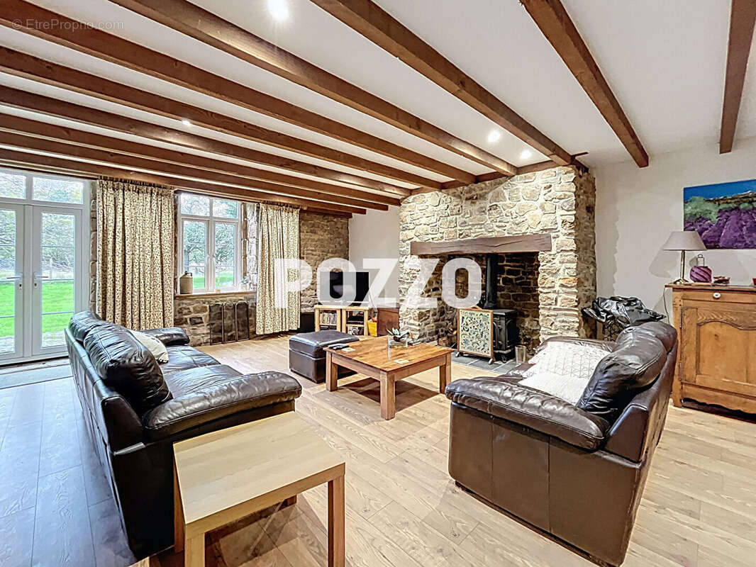 Maison à SAVIGNY-LE-VIEUX