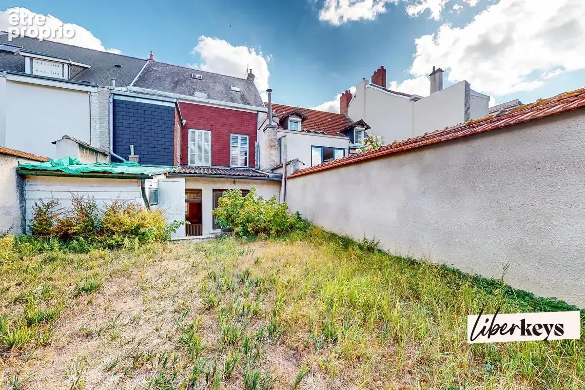 Maison de caractère à renover - photo 13