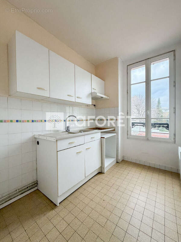 Appartement à MONTROUGE