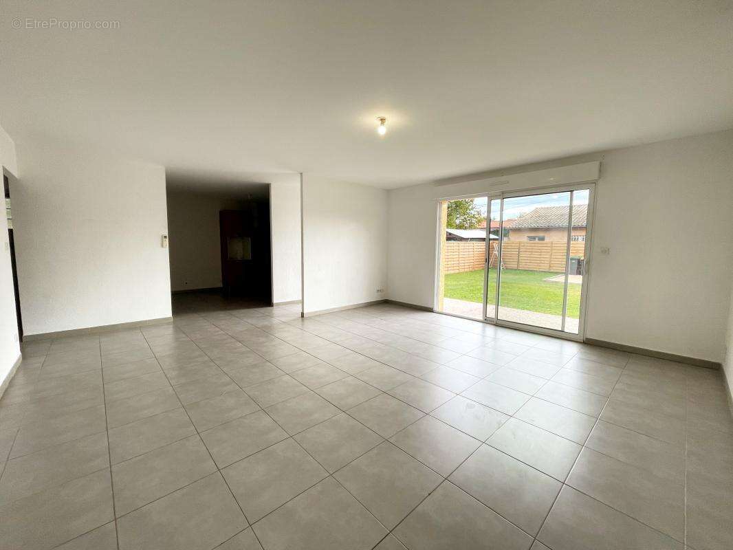 Maison à SAINT-JEAN-DU-FALGA