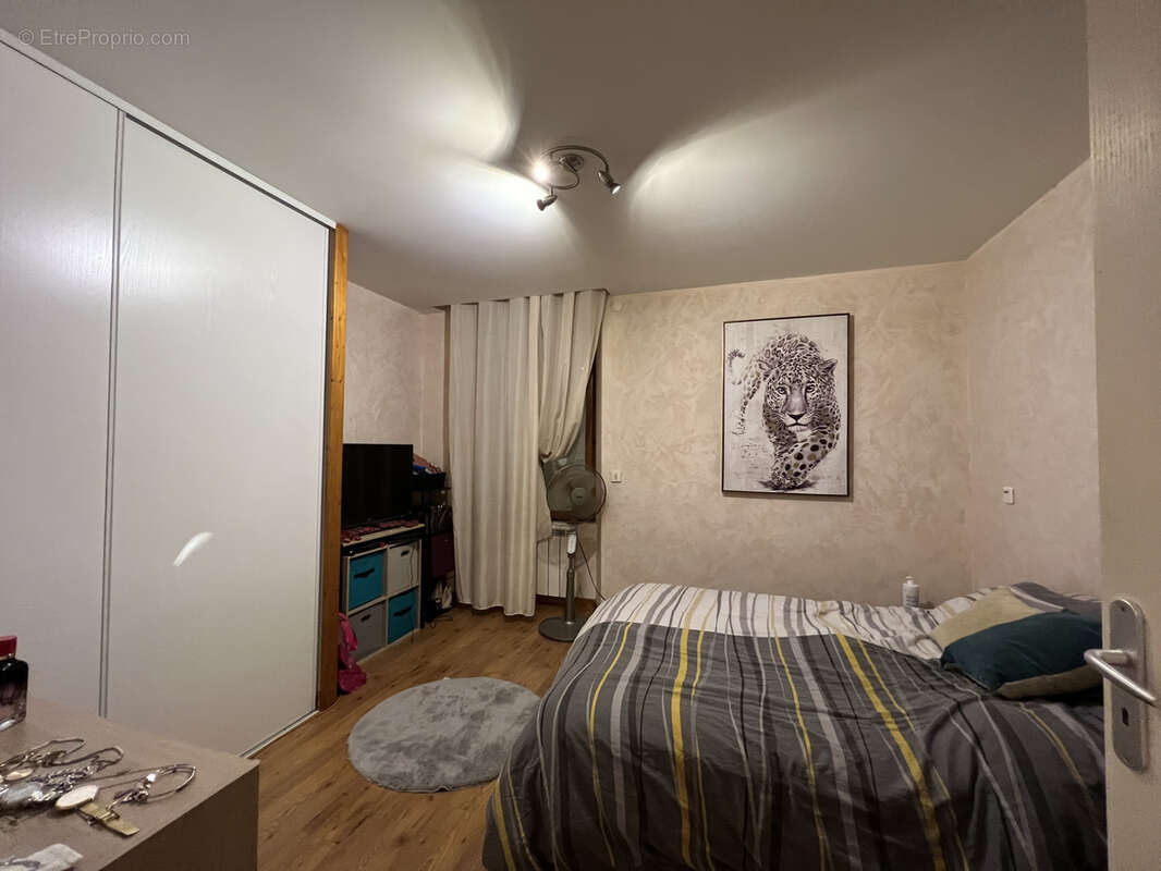 Maison à SAINT-ETIENNE-DE-CUINES