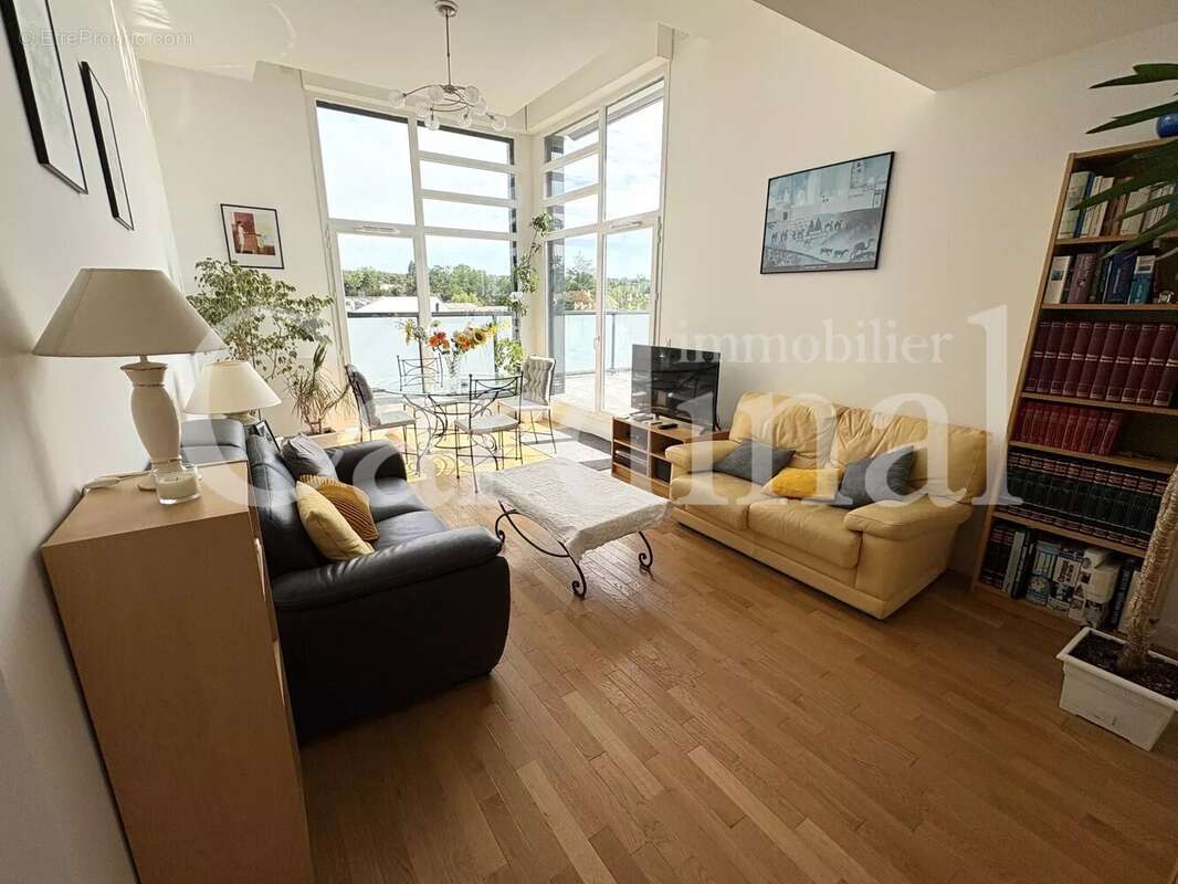 Appartement à NOISY-LE-ROI