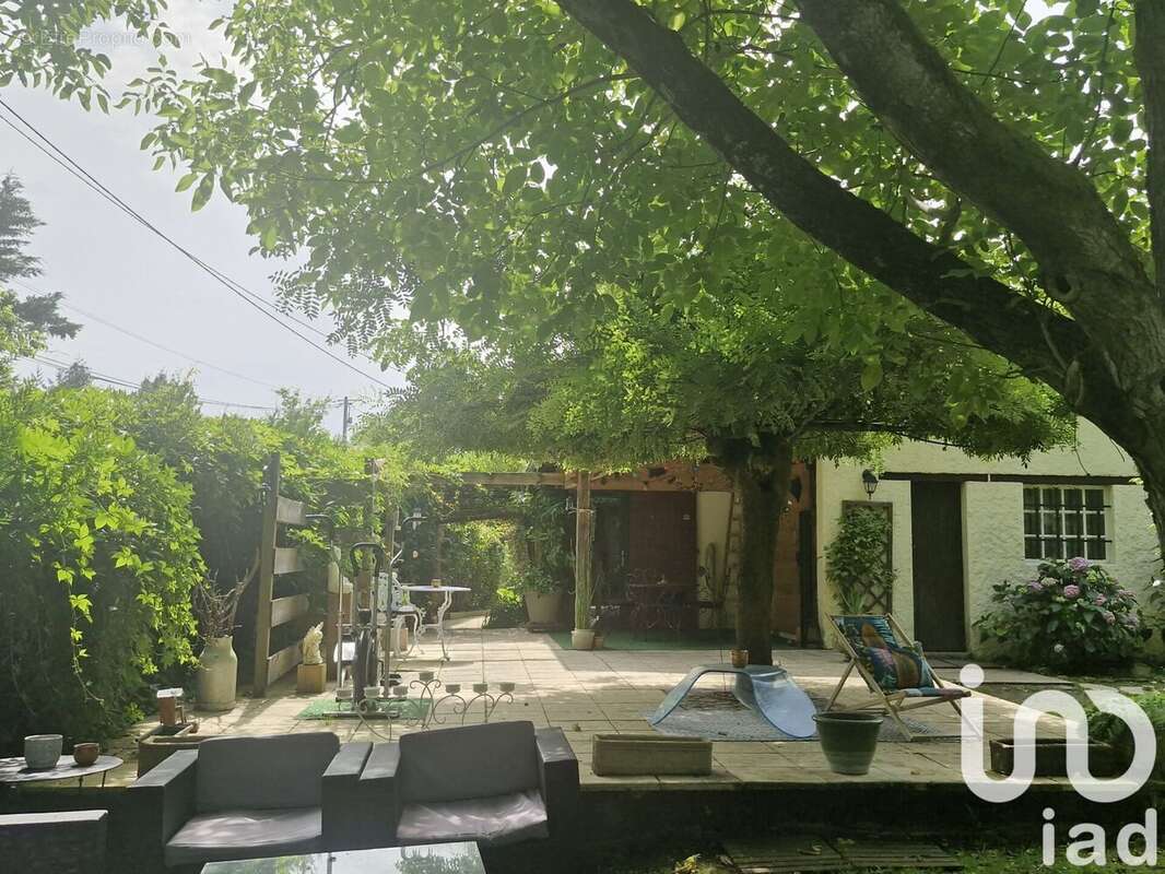 Photo 2 - Maison à SAINT-SEURIN-DE-PRATS