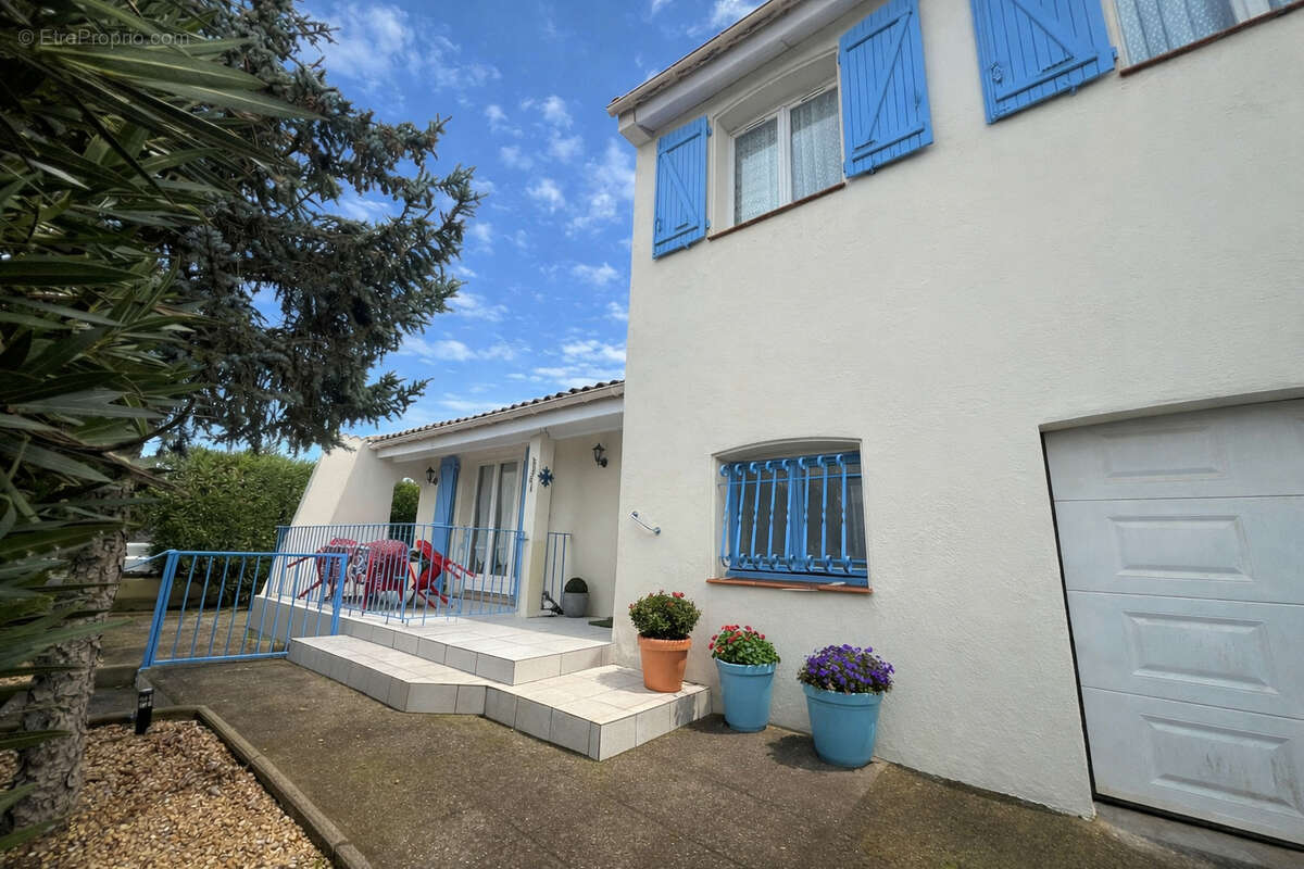 Maison à COLOMBIERS