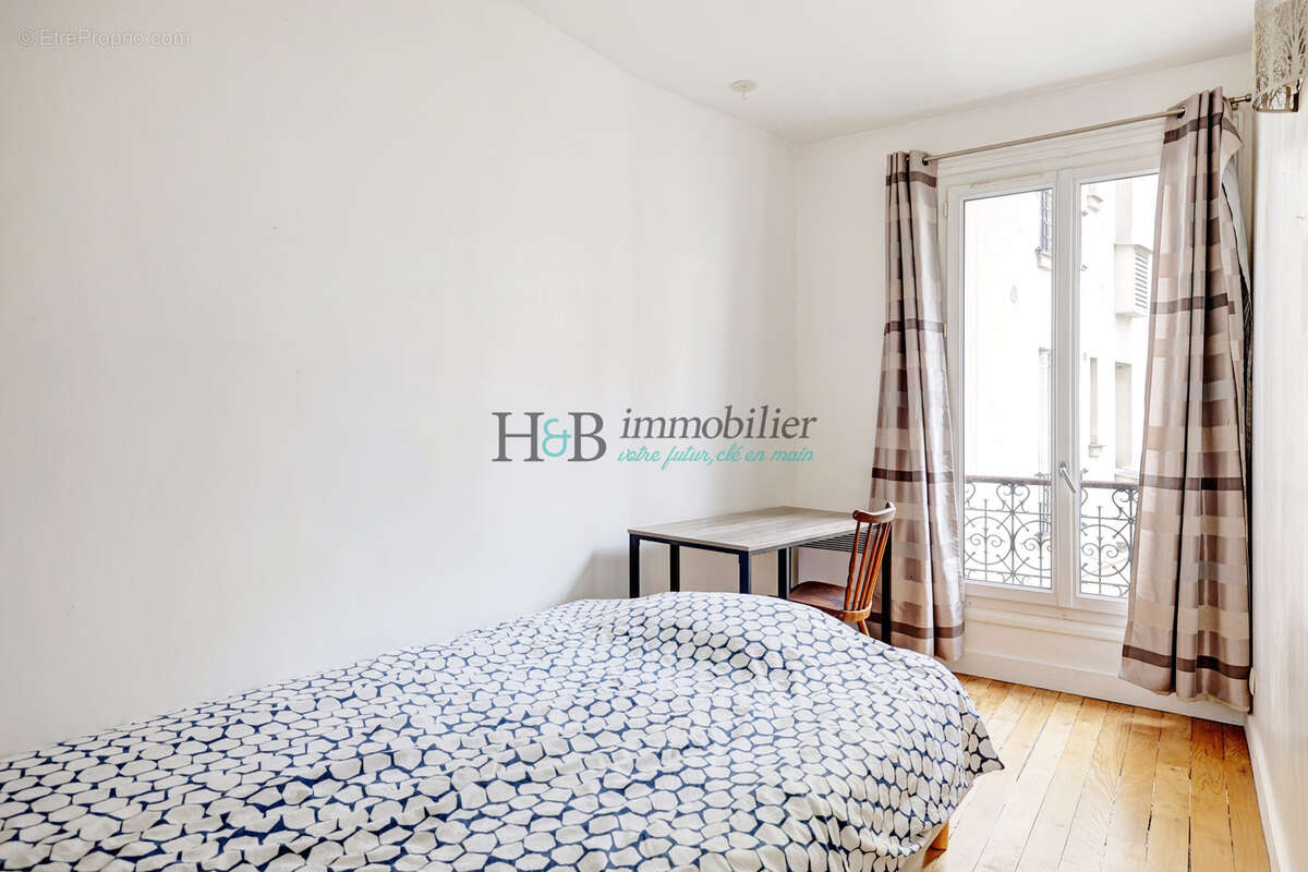 Appartement à PARIS-18E