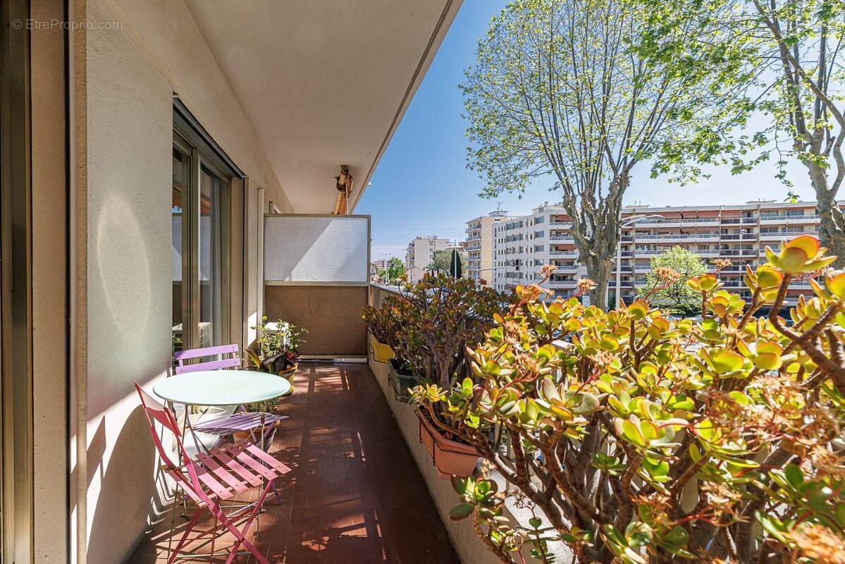 Appartement à CAGNES-SUR-MER
