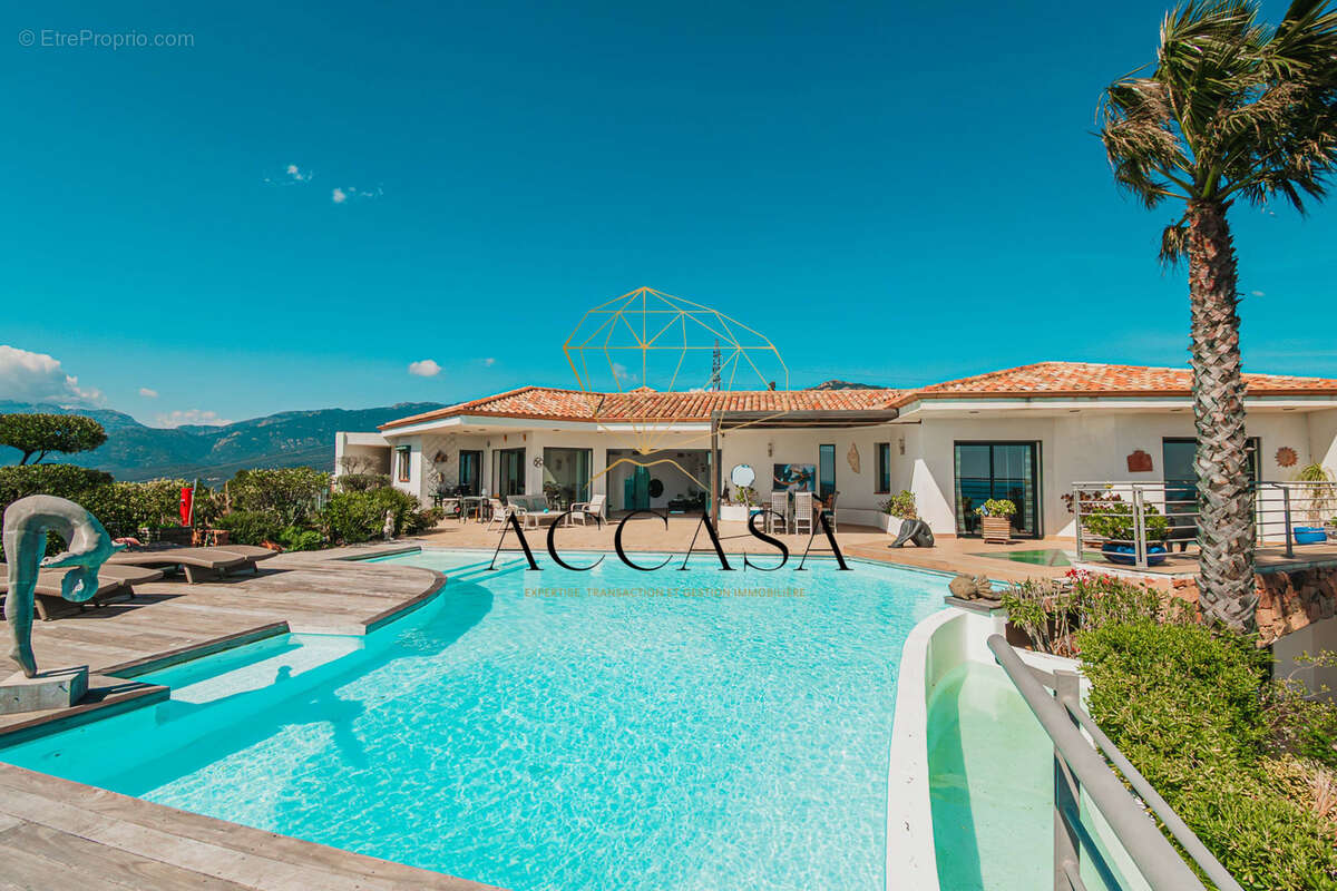 Maison à PORTO-VECCHIO