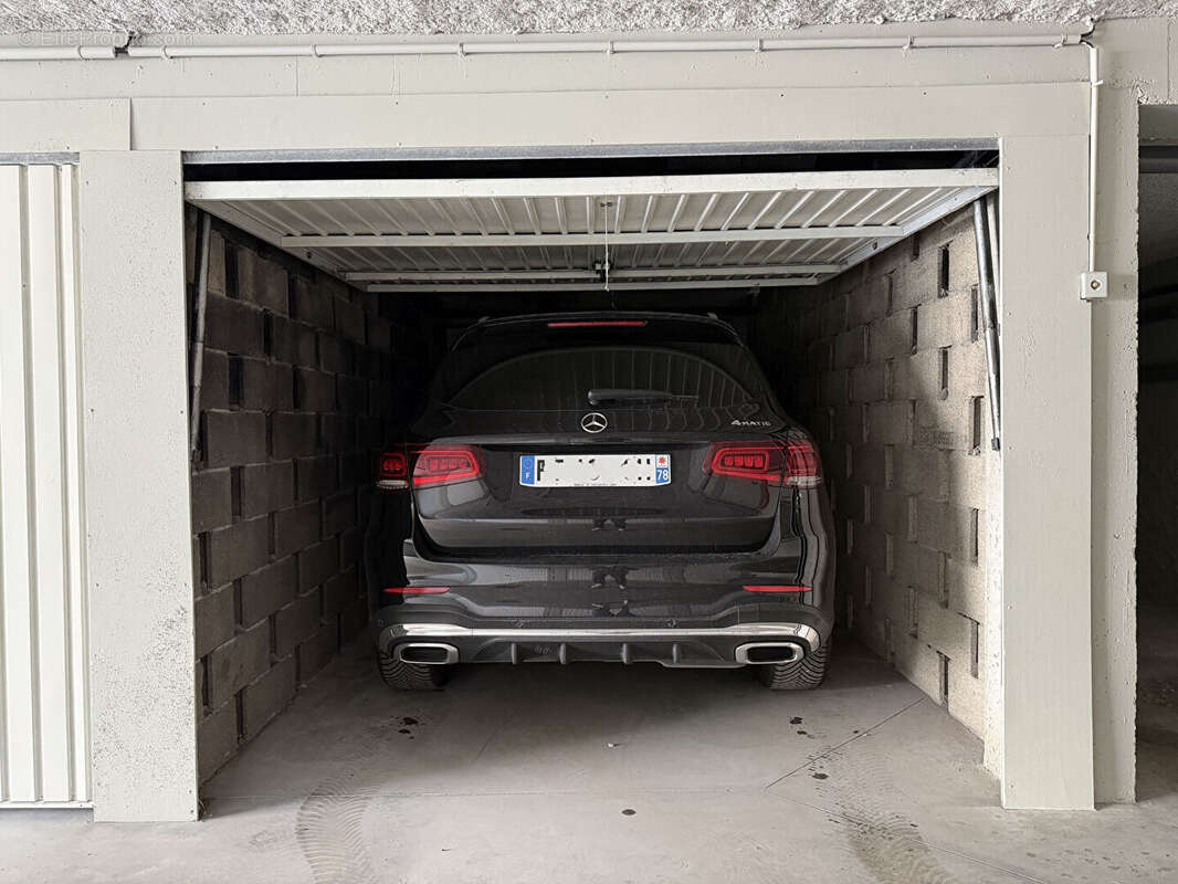 Parking à RAMBOUILLET