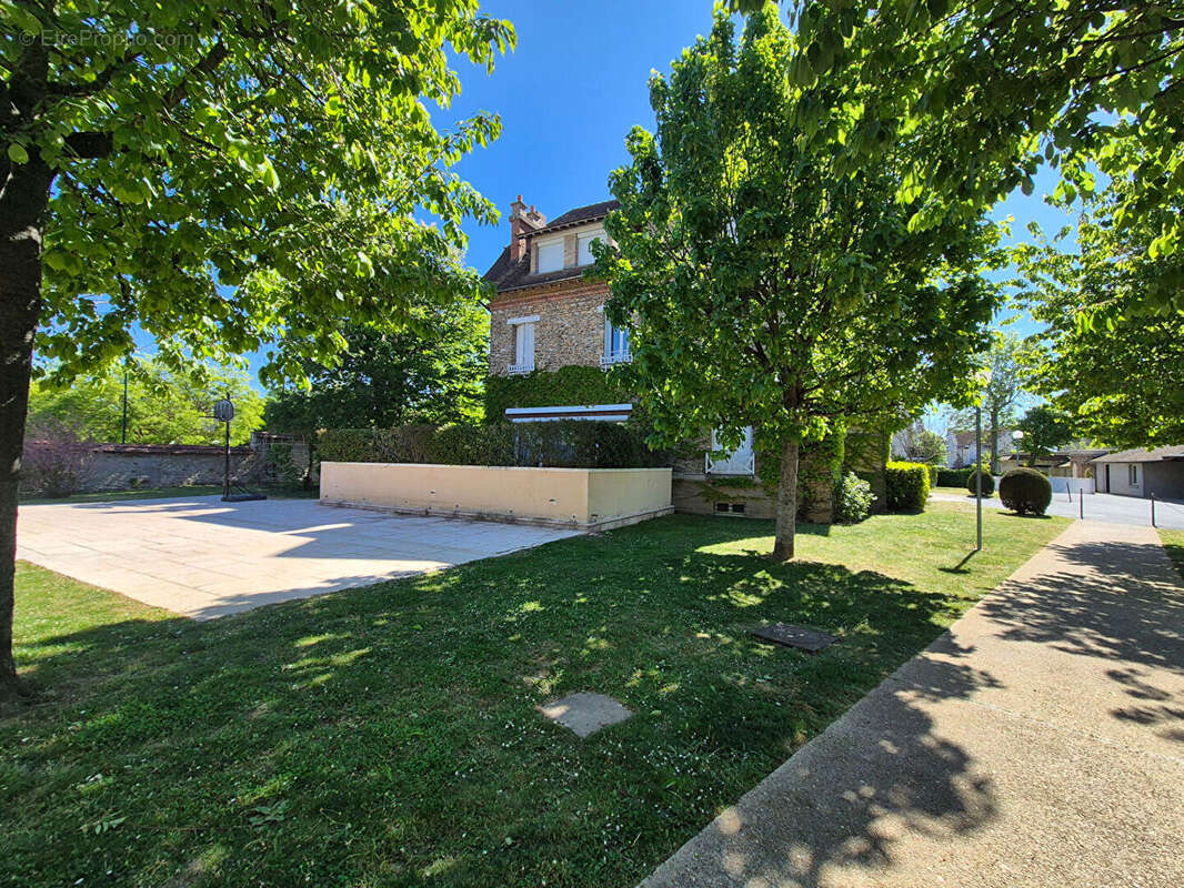 Appartement à MELUN