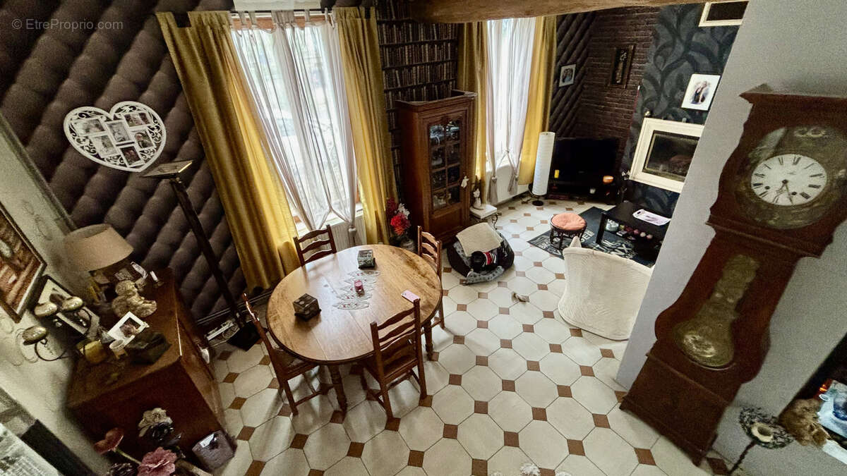 Maison à SOISSONS