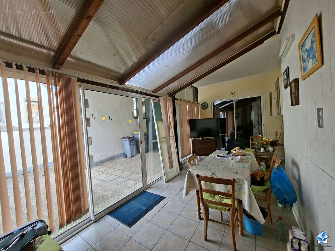 Maison à COSNE-D&#039;ALLIER