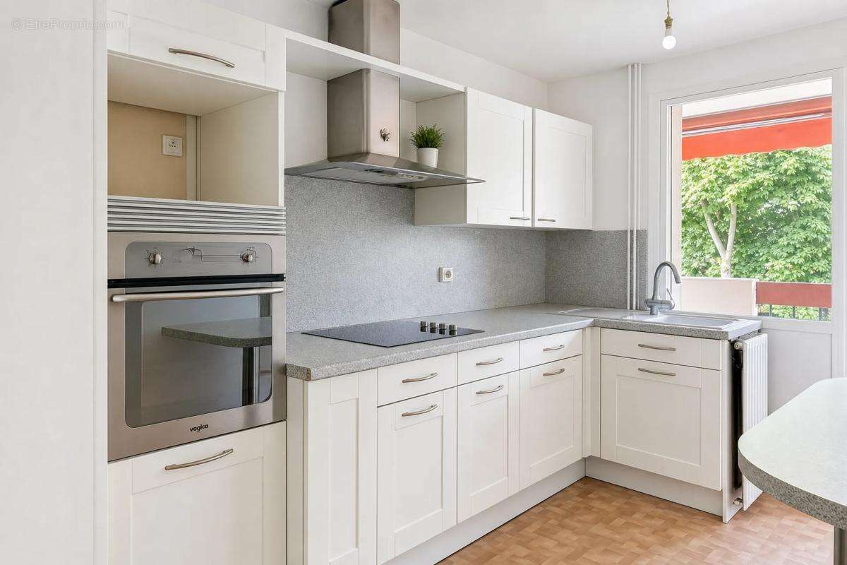 Appartement de 5 pièces à Échirolles Résidence du Château - photo 9