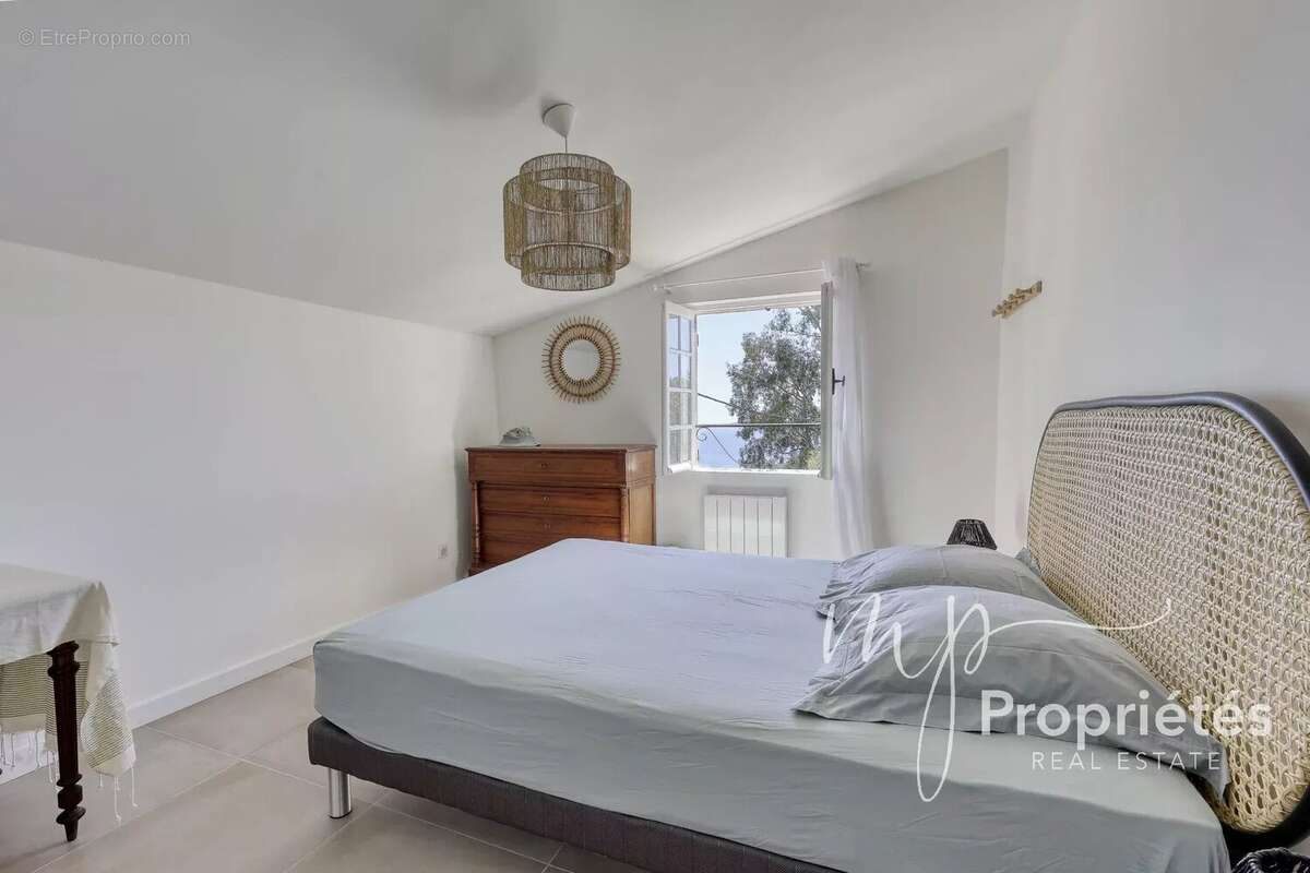 Maison à RAYOL-CANADEL-SUR-MER