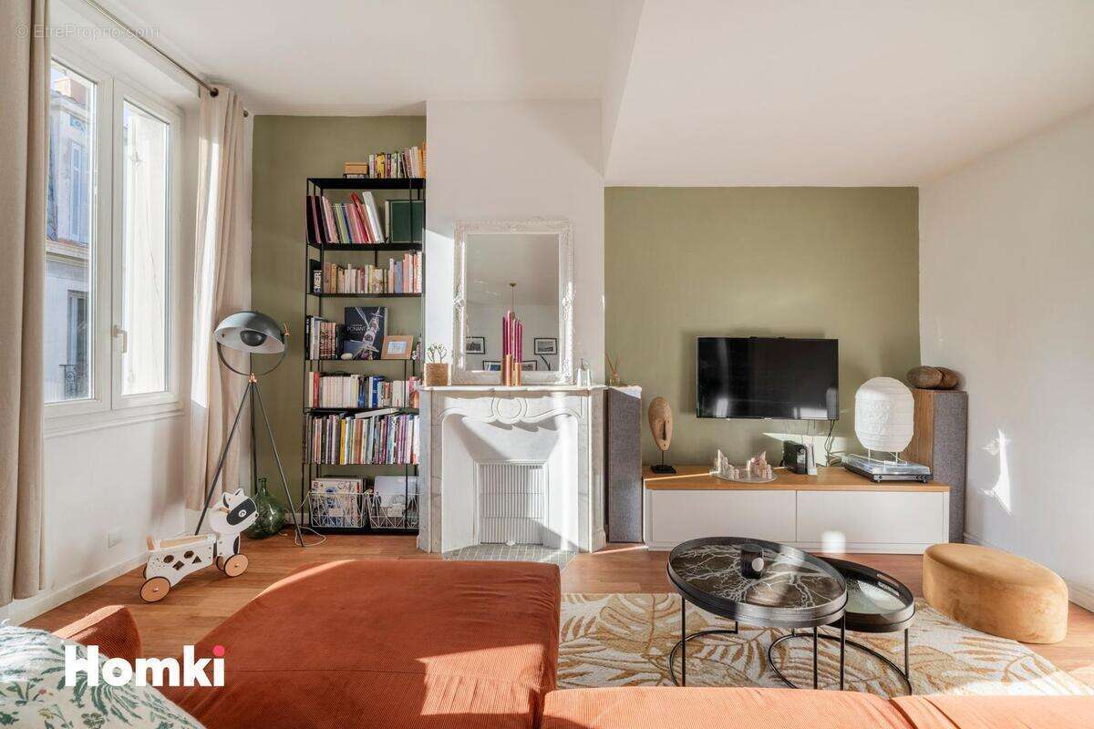 Appartement à MARSEILLE-6E