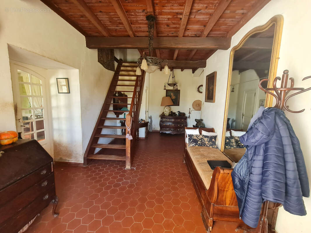 Maison à SAINT-SULPICE-SUR-LEZE