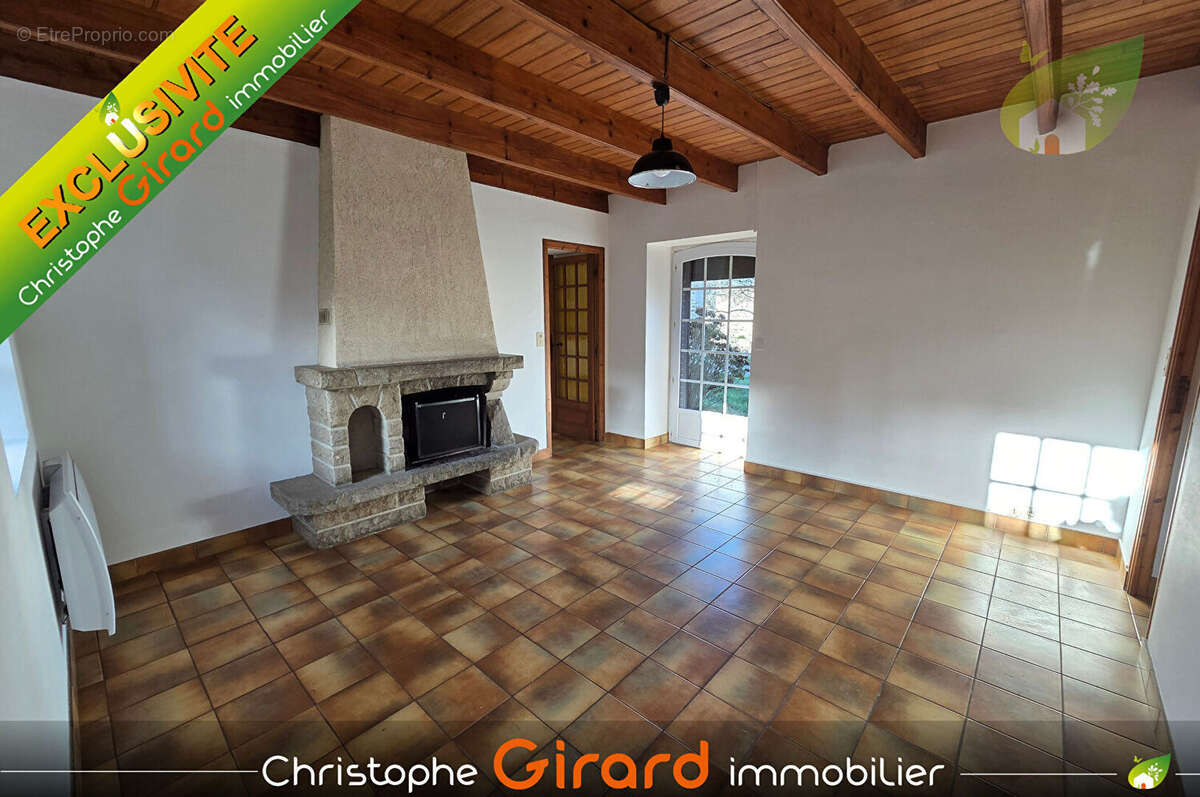 Maison à LES CHAMPS-GERAUX