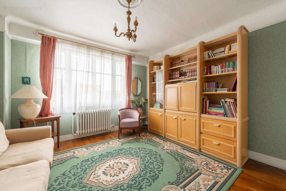 Maison à LAGNY-SUR-MARNE