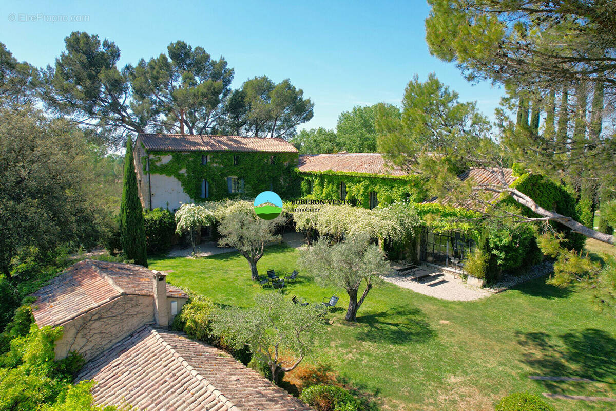 Maison à CAROMB