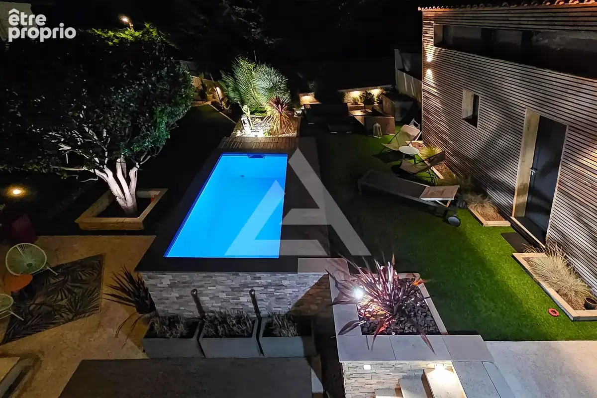Villa  avec piscine - beausoleil - garage et parking - photo 23