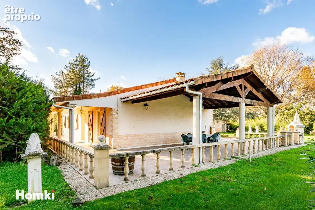 Maison/Villa T5 de 116 m² à Gours 33660 - photo 2
