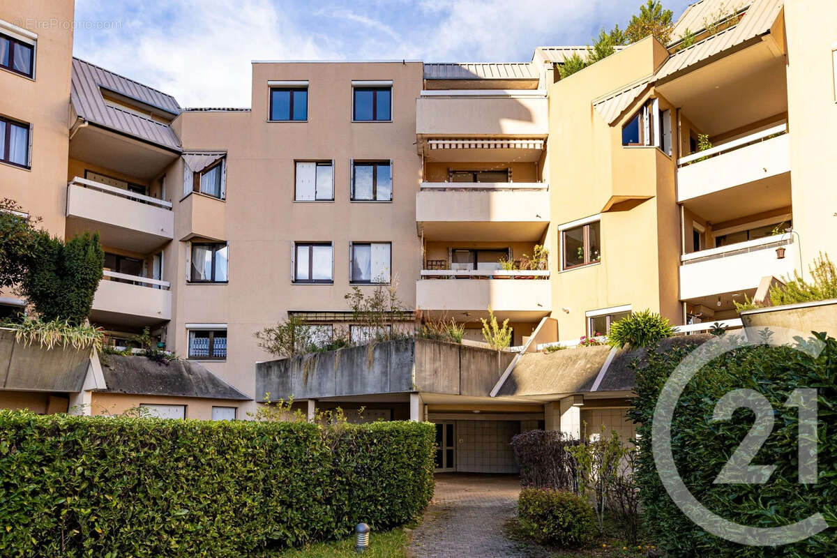 Appartement 88 m² à Echirolles  - photo 18