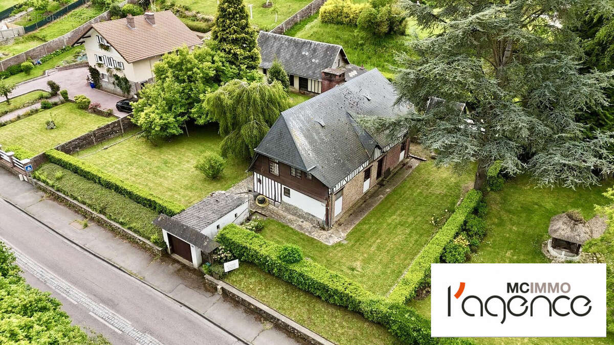 Maison à CANY-BARVILLE