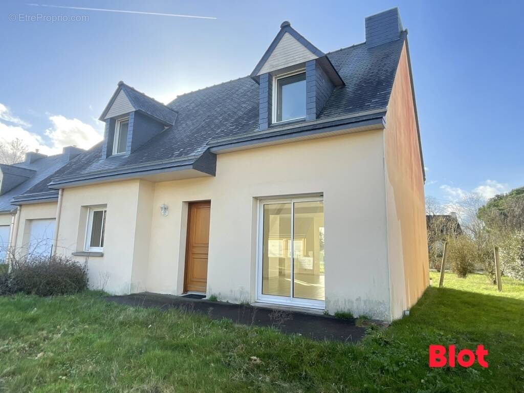 Maison à PLELAN-LE-GRAND