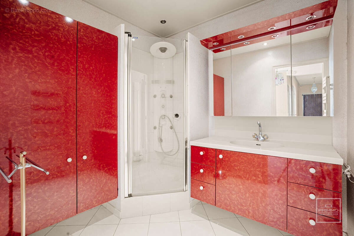 Appartement à VILLEURBANNE