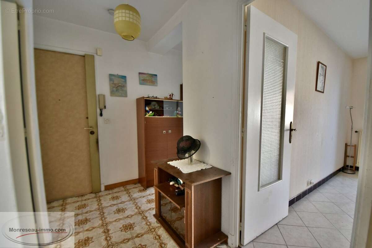 Appartement à CAP-D'AIL