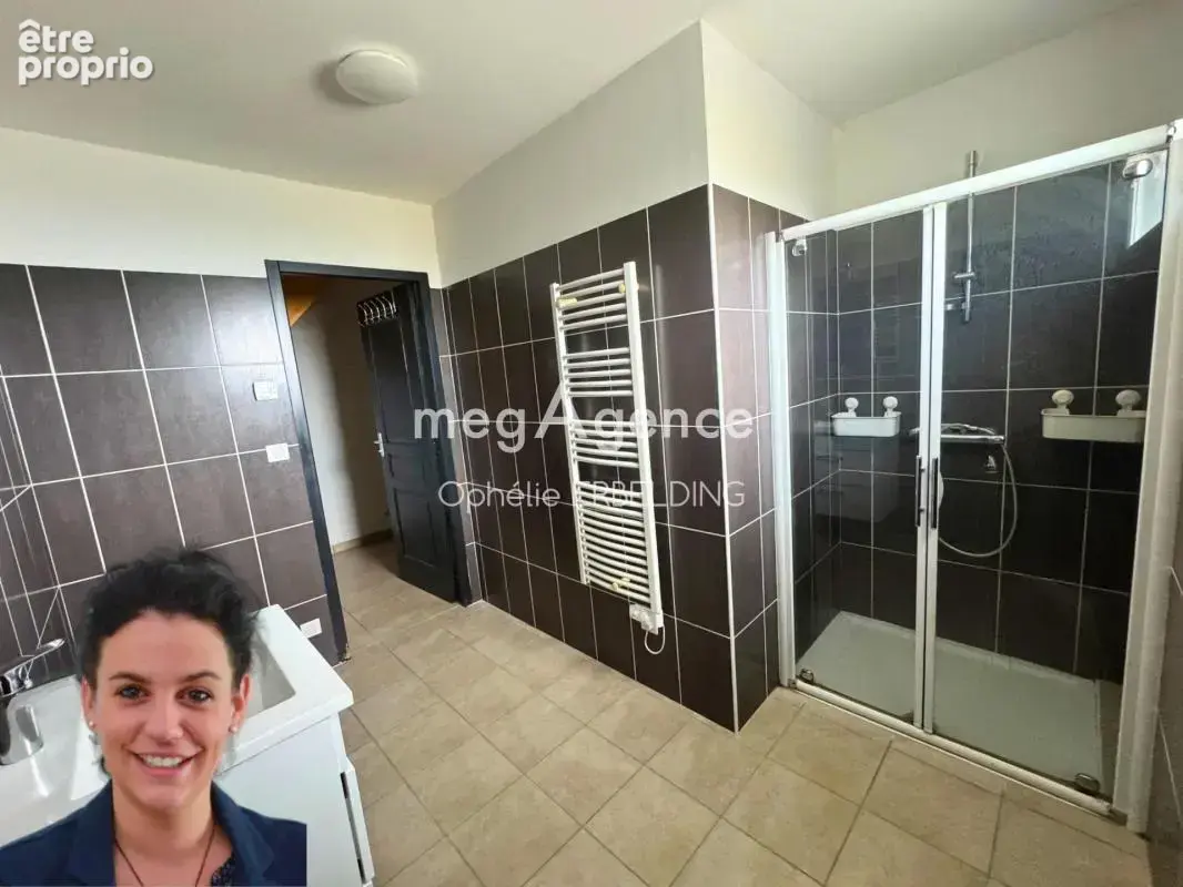 À vendre – appartement + local d’activité – saint-romain-le-puy - photo 3
