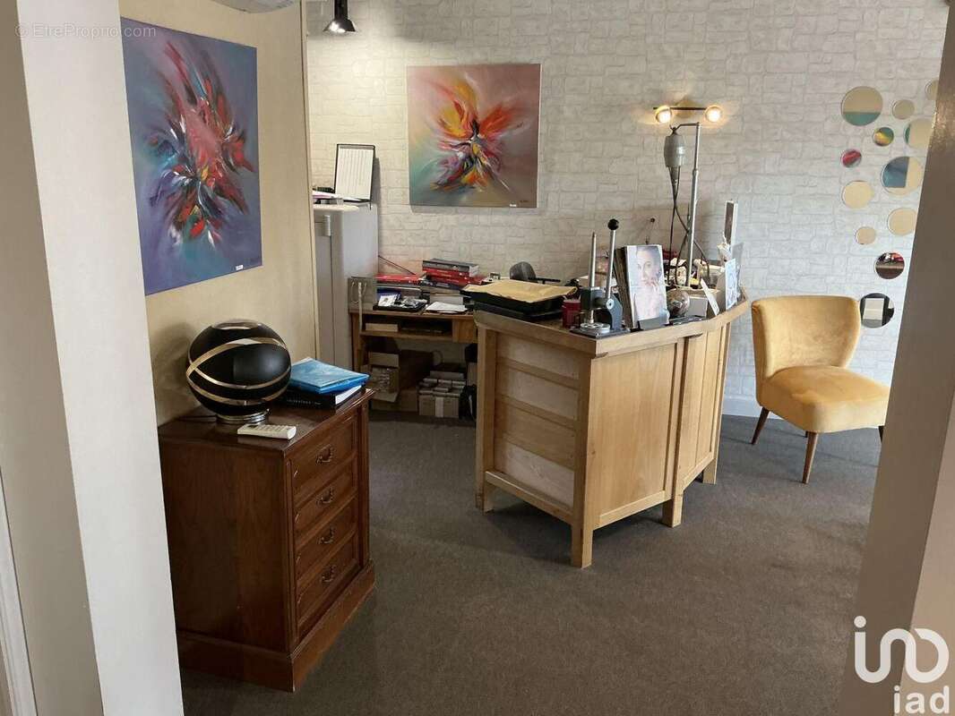 Photo 9 - Commerce à EPERNAY